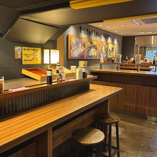 本場さぬきうどん 親父の製麺所_2