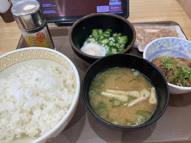 Sukiya Senbon Nakadachi Uri Ten