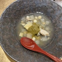 荻窪 天沼 おちあい - あわびに蟹味噌、冬瓜、ピュアホワイト