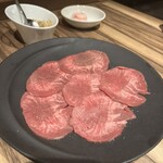 焼肉 それいけ精香園 - 