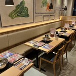 但馬屋 - 4名掛けテーブル席