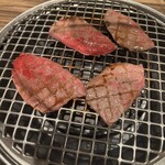 焼肉 それいけ精香園 - 
