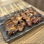 焼鳥 もつ鍋 だるま - 