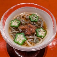 蕎麦割烹 橙 - 「じゅんさいとオクラの冷かけそば」