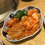 関本恭平 - キムチ盛り合わせ