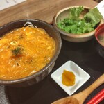 全席完全個室居酒屋 おば九 - 日替わり定食エビチリ丼(950円)