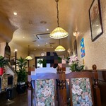 サン - 店内