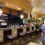 サン - 店内