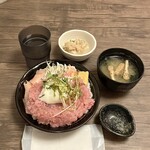 大人居酒屋 じゃいろ - 月見ネギトロ丼1,100円