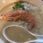 ラーメン・豚足 太吉 - スープ