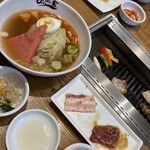 ぴょんぴょん舎 - 