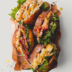 LYFT CAFE - 