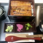 鰻の成瀬 - 料理写真:うな重並（竹）¥2,200-