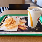 マクドナルド - 料理写真:マックフライポテト(S)、プレミアムローストアイスコーヒー(M)