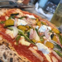 800°DEGREES ARTISAN PIZZERIA - 