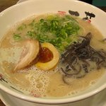 博多ラーメン　一花 - 博多ラーメン580円いい香り！