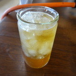 お冷や（ほうじ茶）