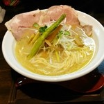 麺69 チキンヒーロー - 鶏極濃　７００円