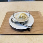 Cafe Chouette Blanc - アフォガード