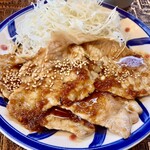 食堂銭屋 - 『ぶた焼き肉』（単品、400円）