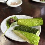職人館 - きゅうり3種と3年味噌