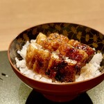 蓬左茶寮 - 新仔うなぎのうな丼