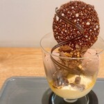 ショコラトリー プラン - チョコレートとバニラのアイスをメインに
クレームブリュレとキャラメルソース、
カカオサブレやカカオチュイールが愉しめます