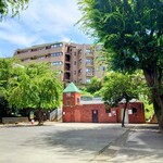 お料理ひろせ - お店の裏(隣)は、B.O.C.の天体観測・裏ジャケの公園。