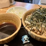 なぜ蕎麦にラー油を入れるのか。 - 料理写真:ちょっと前後入れ替えてみた