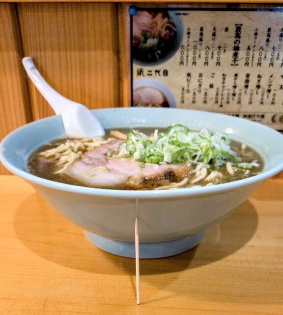 まる鐵二代目（最高の自家製麺　まる鐵二代目） - 撫牛子（ラーメン）の写真
