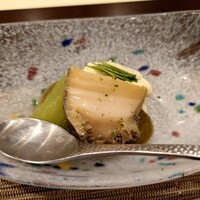 肉割烹 赤坂ゆうが - 鮑と湯葉　焼き茄子のピュレ。焼き茄子の芳ばしい香りがすごい。