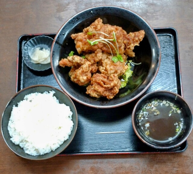 みんぱい 城東店 - 運動公園前（中華料理）の写真