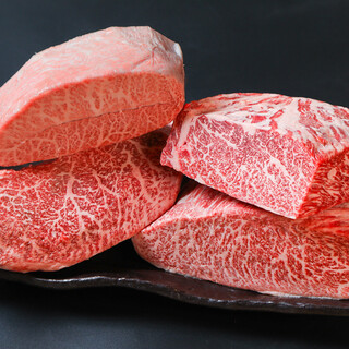 A5 등급의 흑모 와규 등 고급 고기를 합리적인 가격에 즐길 수 있는 곳◎