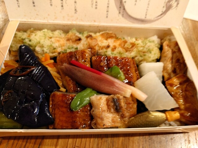 のりべん Amazon.co.jp: [冷凍] シノブフーズ ザ・海苔弁 260g : 食品