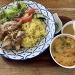 DDSK サイゴン キッチン - 