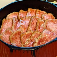 炭火和牛焼肉もうもう亭 広小路店 - もうもう牛まぶし　極