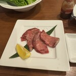 焼肉冷麺やまなか家 - 
