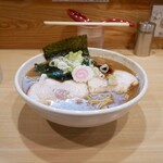 自家製麺 麺や 六等星 - 