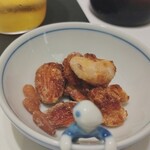 309527370 - 先付け　五香粉で風味付されたミックスナッツ　