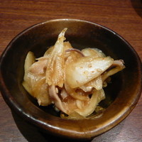 鳥茂 - ガツと玉ねぎの和えもの
