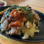 グリルTALO - 豚肩ロースのステーキ　ラタトゥイユとバジルのソース