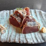 蕎麦 美酒 健肴 佳蕎庵 - 鰹刺し（背）