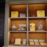 LE BISCUIT ALAIN DUCASSE 大丸心斎橋店 - 