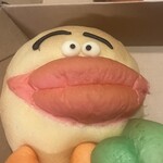 Bonny cafe & bakery - こう見えて、めろんぱん