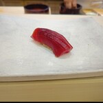 THE SUSHI NAGOYA 海 KAI - 本まぐろの赤身漬け