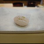 THE SUSHI NAGOYA 海 KAI - ホタテ