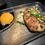 炭火焼鳥みなしげ - 2025/6/26 ディナーで利用。料理の様子。