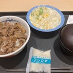 松屋 - 料理写真:牛めし（並）＆サラダ