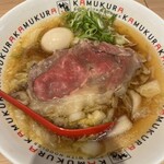 どうとんぼり神座 - 紅白霜降りWAGYUラーメン 肉1枚入り