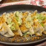 新時代 - モチモチ餃子